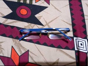Stylish Half Rim Eyeglasses - Modern Design