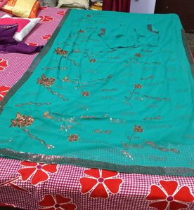 Elegant Teal Saree With Blouse