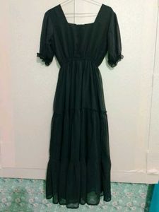 Chic Black Tiered Maxi Dress