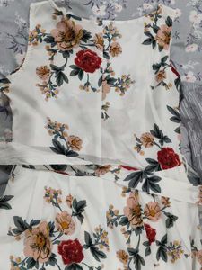White Short Summer Dress☀️☀️