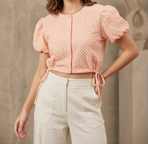 Chic Textured Cropped Top