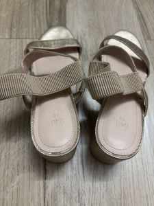 H&amp;M Gold Heeled Sandals - Perfect For Parties