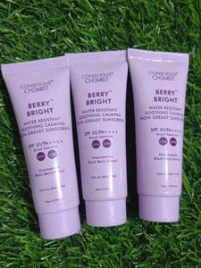 3 conscious chemist BERRY BRIGHT sunscreen