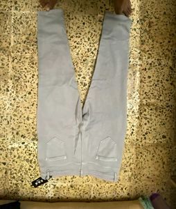 BRAND NEW GREY STRAIGHT JEANS FOR MEN