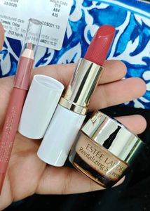 Estee Lauder skin care and makeup kit