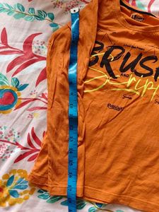 Orange Graphic Long Sleeve Tshirts Age 6-8 yrs