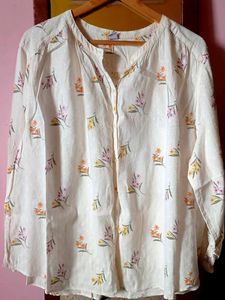 Cute Floral Print Button-Up Top