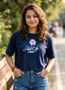 Cute Navy Blue "Just Be Cool" Daisy T-Shirt