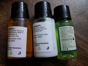 Toiletries Set
