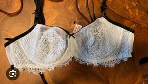 Victoria's secret bra