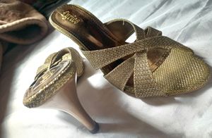 New With Tag Heels