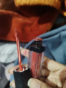 2 MATTE LIPSTICK