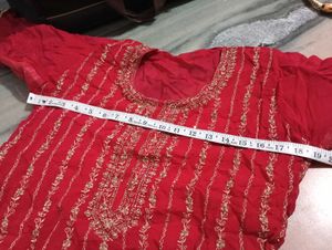 beautiful dark pink💕 kurti with duppatta and pent