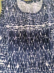 Stylish Blue &amp; White Print Sleeveless Dress