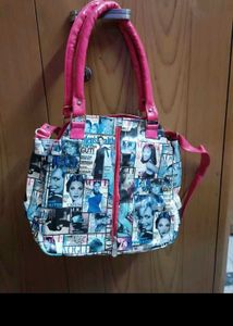 Unique Vogue Magazine Print Handbag