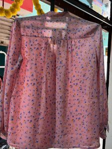 Chic Pink Floral Button-Up Blouse