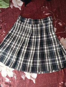 mini check skirt