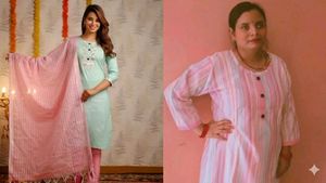 3-ComboOffer-3NewKurtis+1-(Plazzo+Dupatta)Set