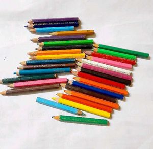Small Colored Pencils Set
