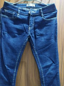 Max Jeans And Top