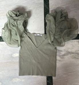 UNIQUE ZARA V-Neck Ribbed Top with Puff Sleeves