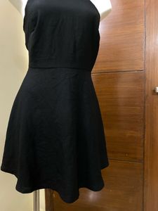 Chic Little Black Dress ( Forever 21)
