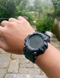 Sport Watch shock resistant