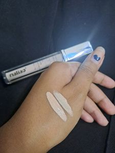 I am selling because it is not my skin tone