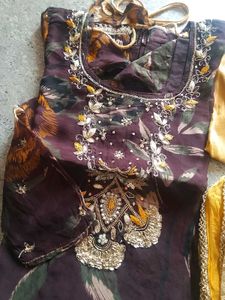 Beautiful 😍 3D floral Kurta Set with Dupatta