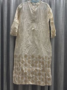 Elegant Cream Gotapatti Kurta with Gold Embroidery