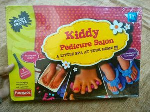 Kiddy Pedicure Salon - Funskool