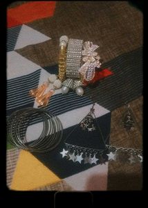 Combo Of 5 Items 🤗