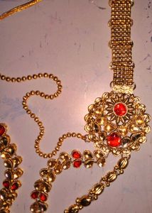 Traditional Jewelry Set