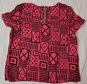 Stylish Geometric Print Zipper Top