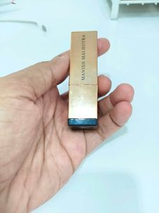 Manish Malhotra Lipstick - Vibrant Pink