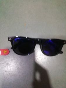 Black Framed Sunglasses
