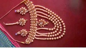 Red piece of Beautiful Necklace set....