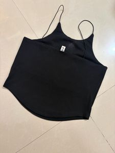 black basic tank top