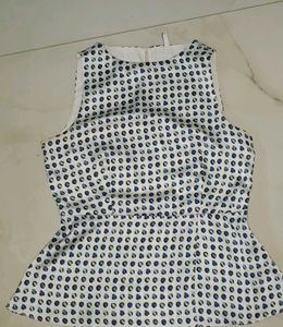 Chic Polka Dot Sleeveless Peplum Top