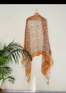 Dupattas