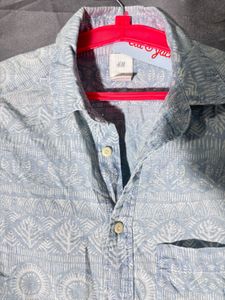 H&amp;M Men's Blue Patterned Short Sleeve Shirt