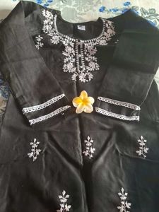 Elegant Black Embroidered Kurta ✨️🦋