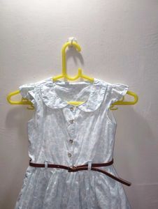 Cute Floral Print Dress with Belt