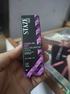 STAZE Cheek Me Out - 04 Tease