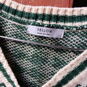 KOREAN Houndstooth Knit Sweater Vest