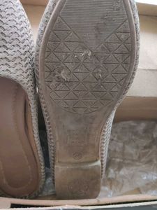 Cute Beige Ballerinas