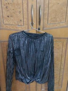 JAZZY TRENDY CROP TOP- Vero Moda