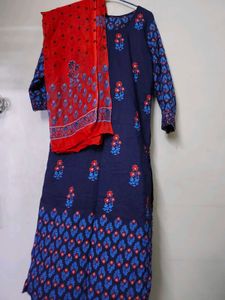 Navy Blue Floral Printed Kurta Set 🌺