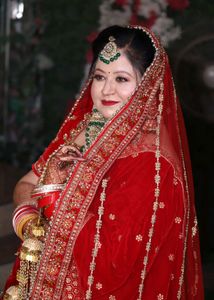 Stunning Bridal Lehenga for Sale