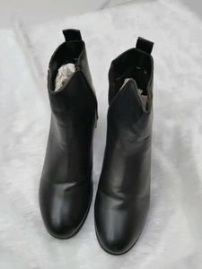 Stylish Black Ankle Boots